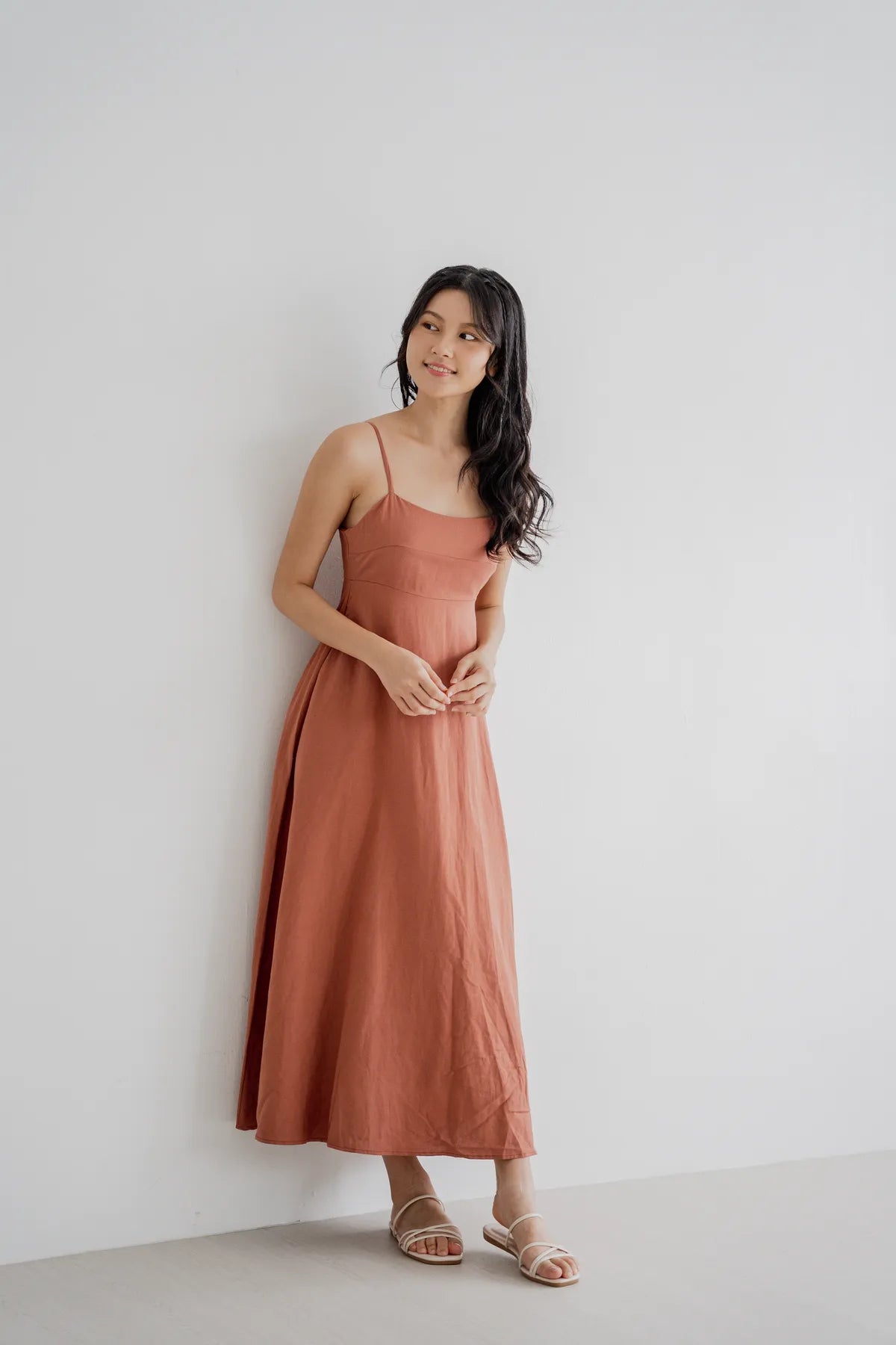 Ariel Linen Swing Maxi Dress