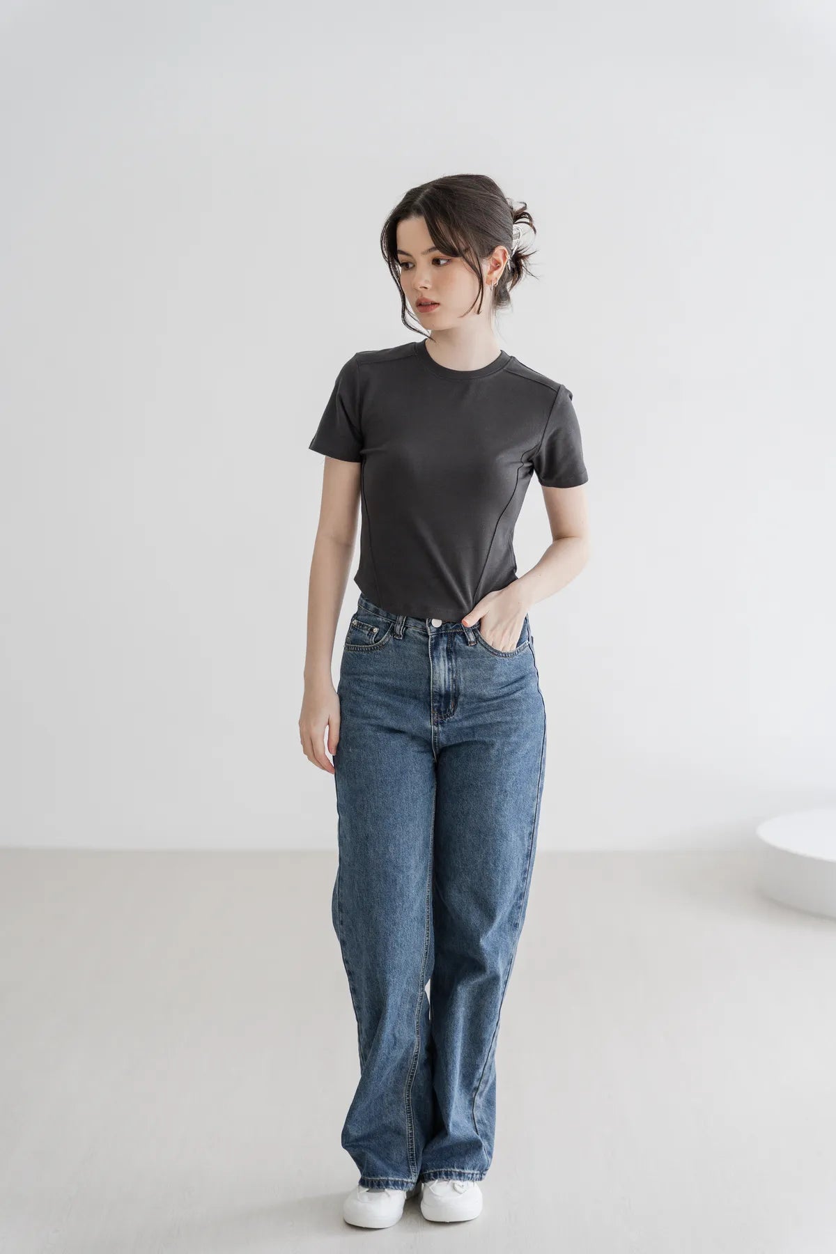 Claire Contoured Basic Baby Tee
