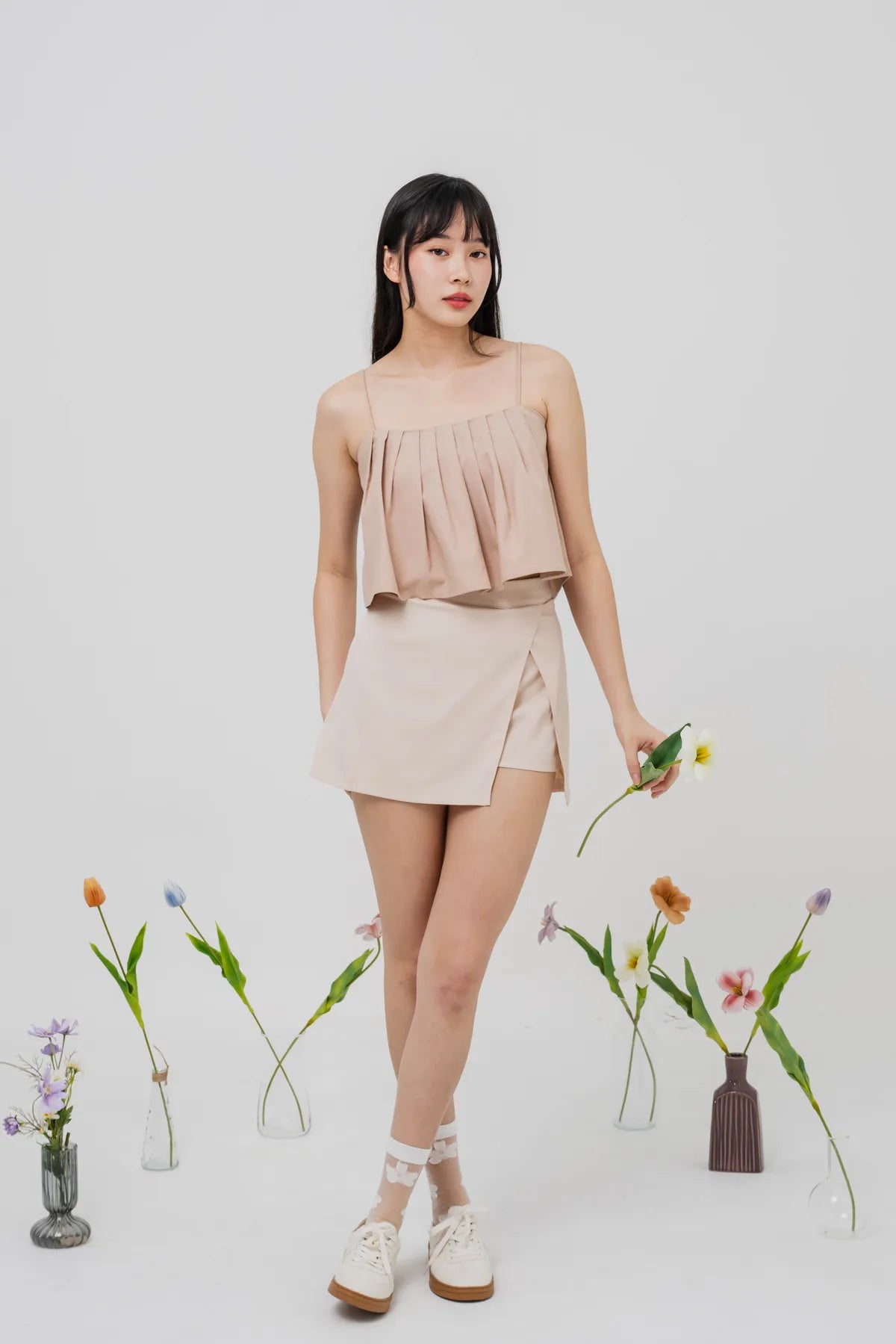 Dahlia Slit V-Front Skorts