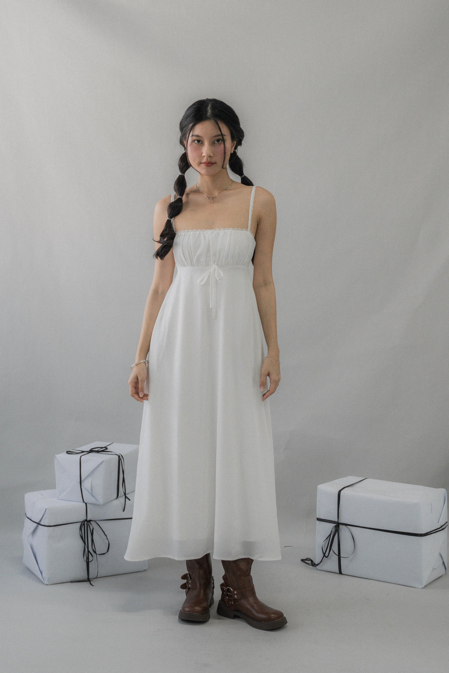 Kate Lace Trim Ribbon Padded Maxi Dress
