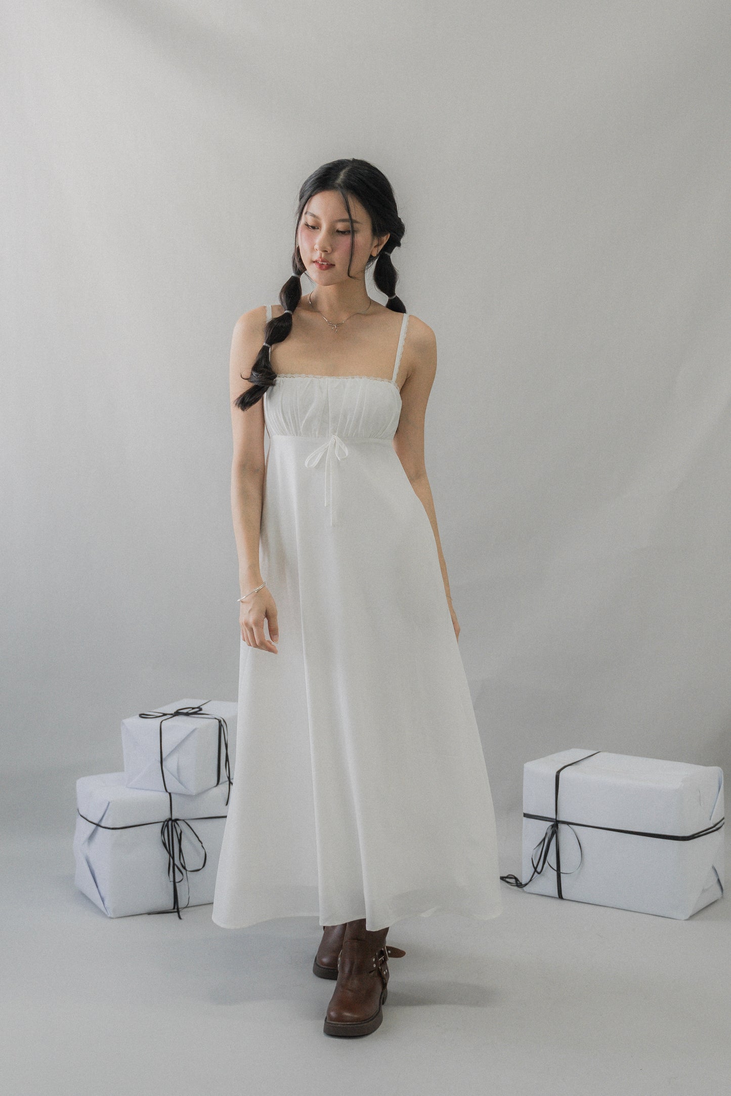 Kate Lace Trim Ribbon Padded Maxi Dress