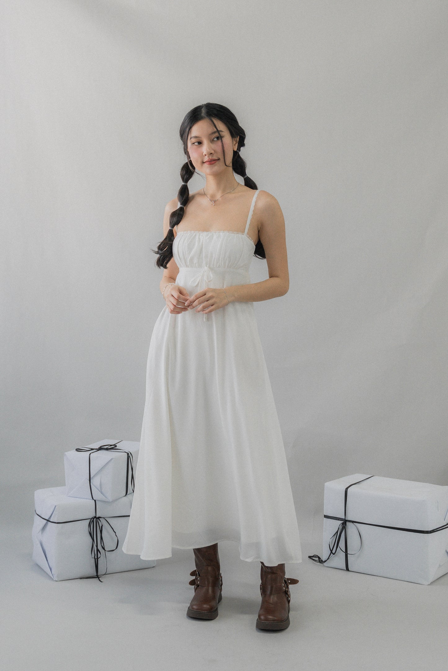 Kate Lace Trim Ribbon Padded Maxi Dress