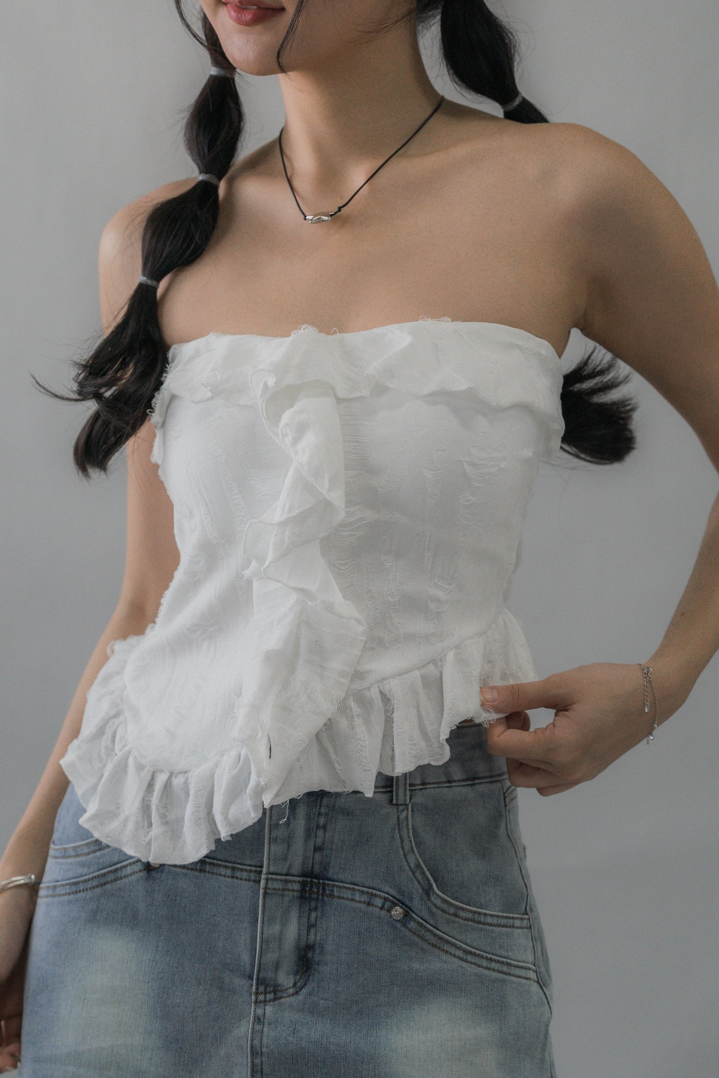 (PREORDER) Denise Distressed Padded Tube Top