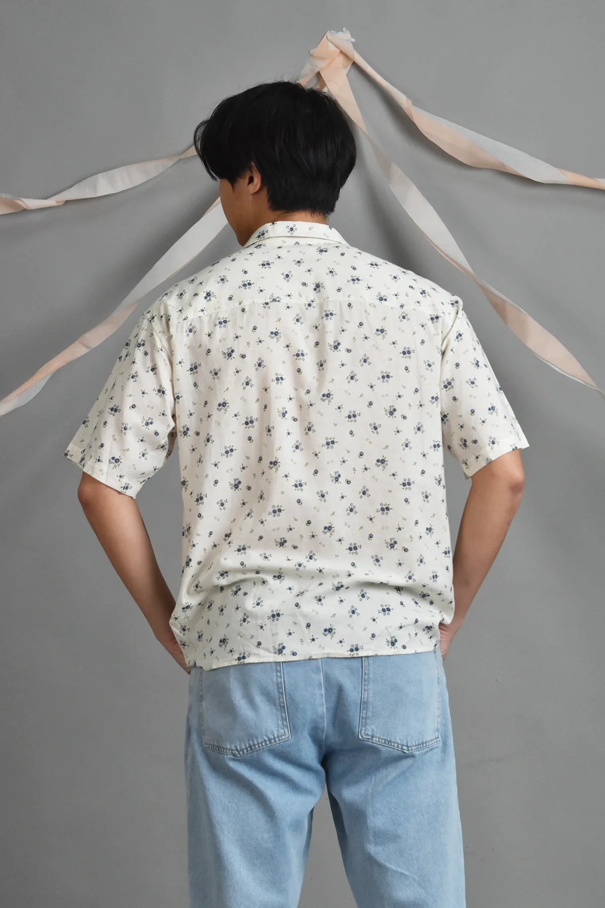 Blossom Broody Collar Short-Sleeved Shirt