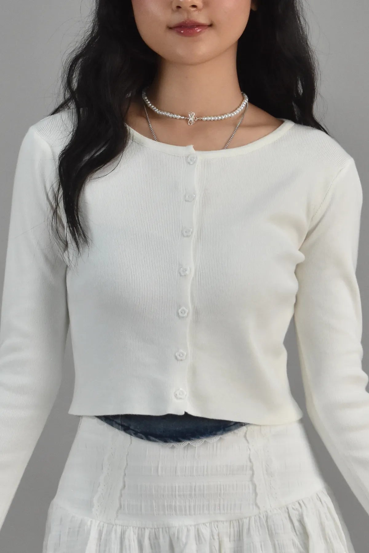 Mindy Crew Neck Floral Button Knitted Cardigan