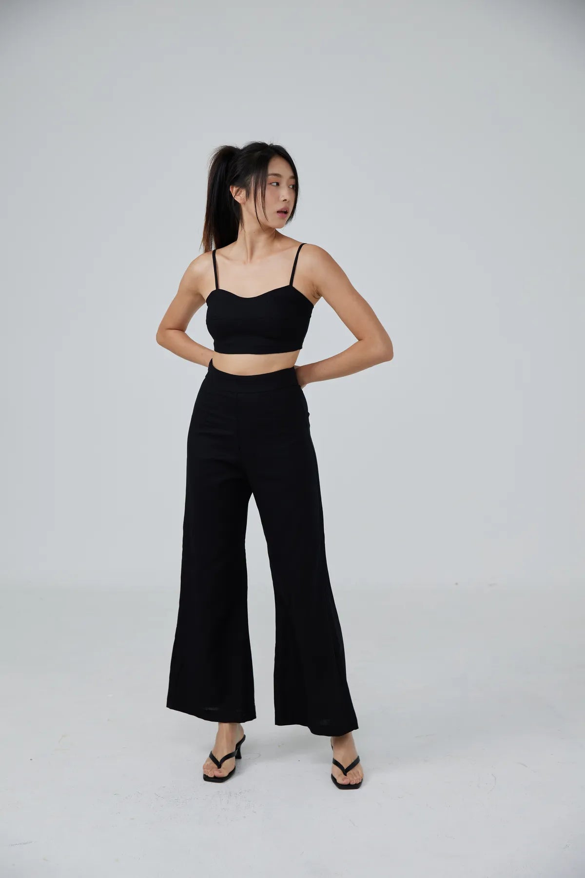 Horizon Padded Linen Crop Top