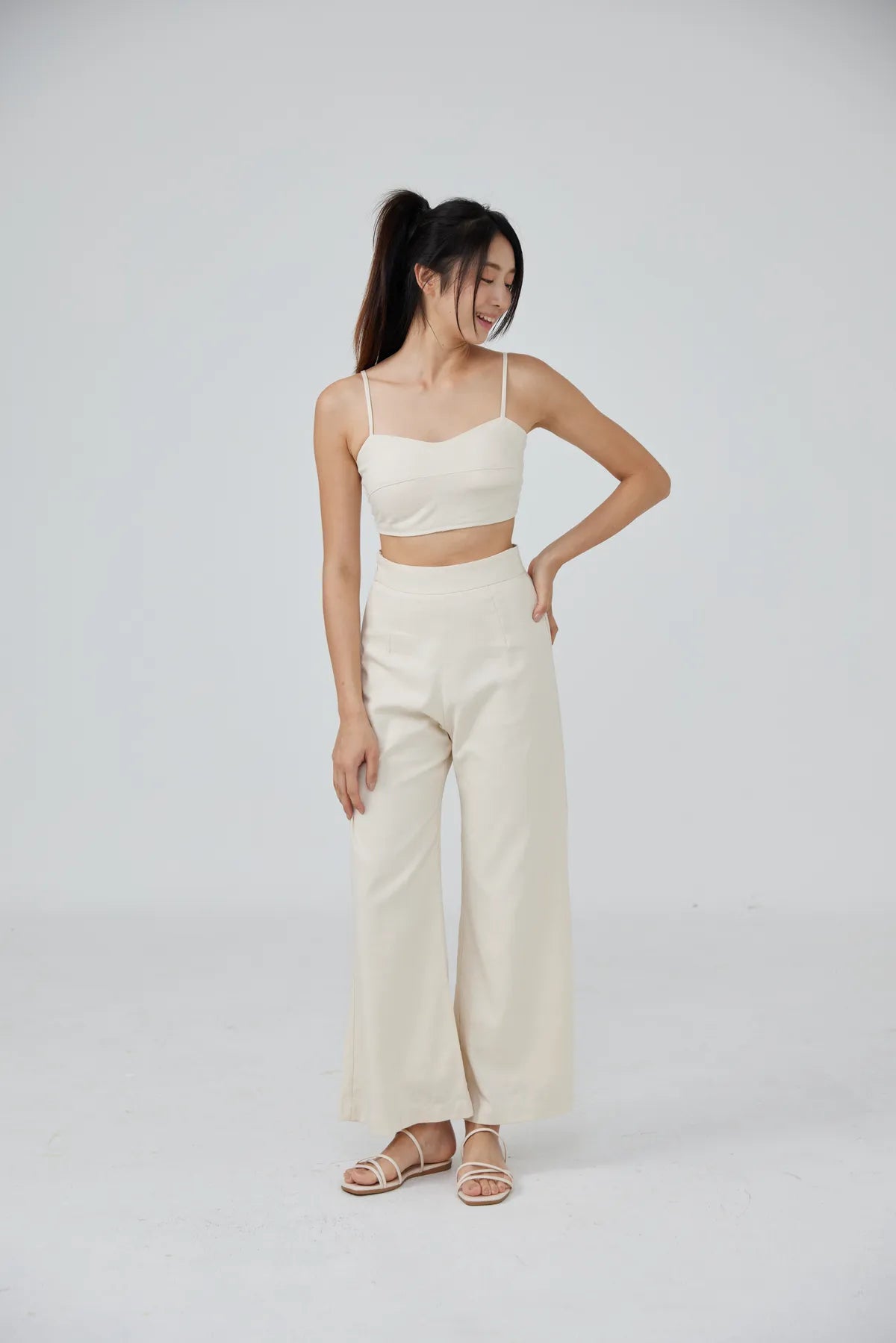 Horizon Padded Linen Crop Top