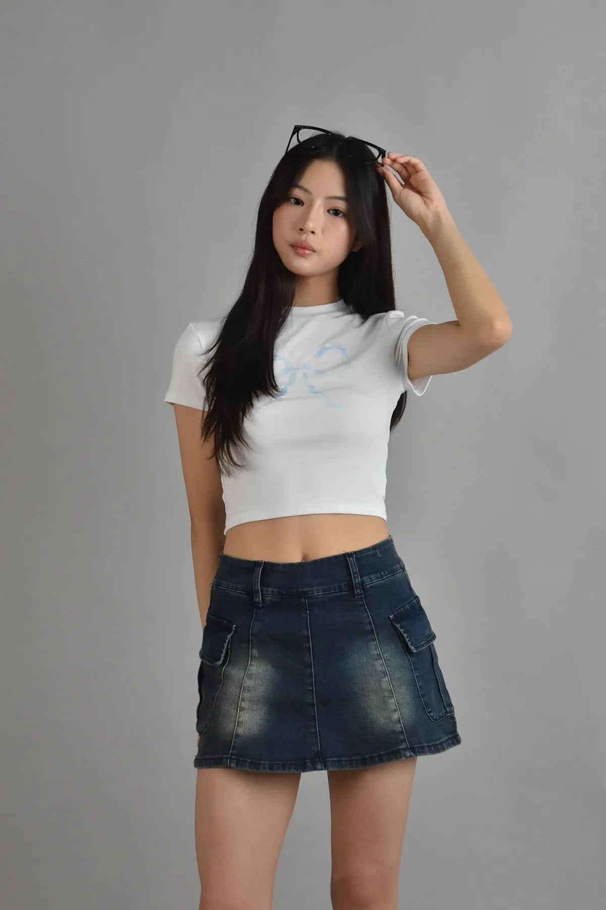 Hanni Plaid Ribbon Cropped Baby Tee in Blue