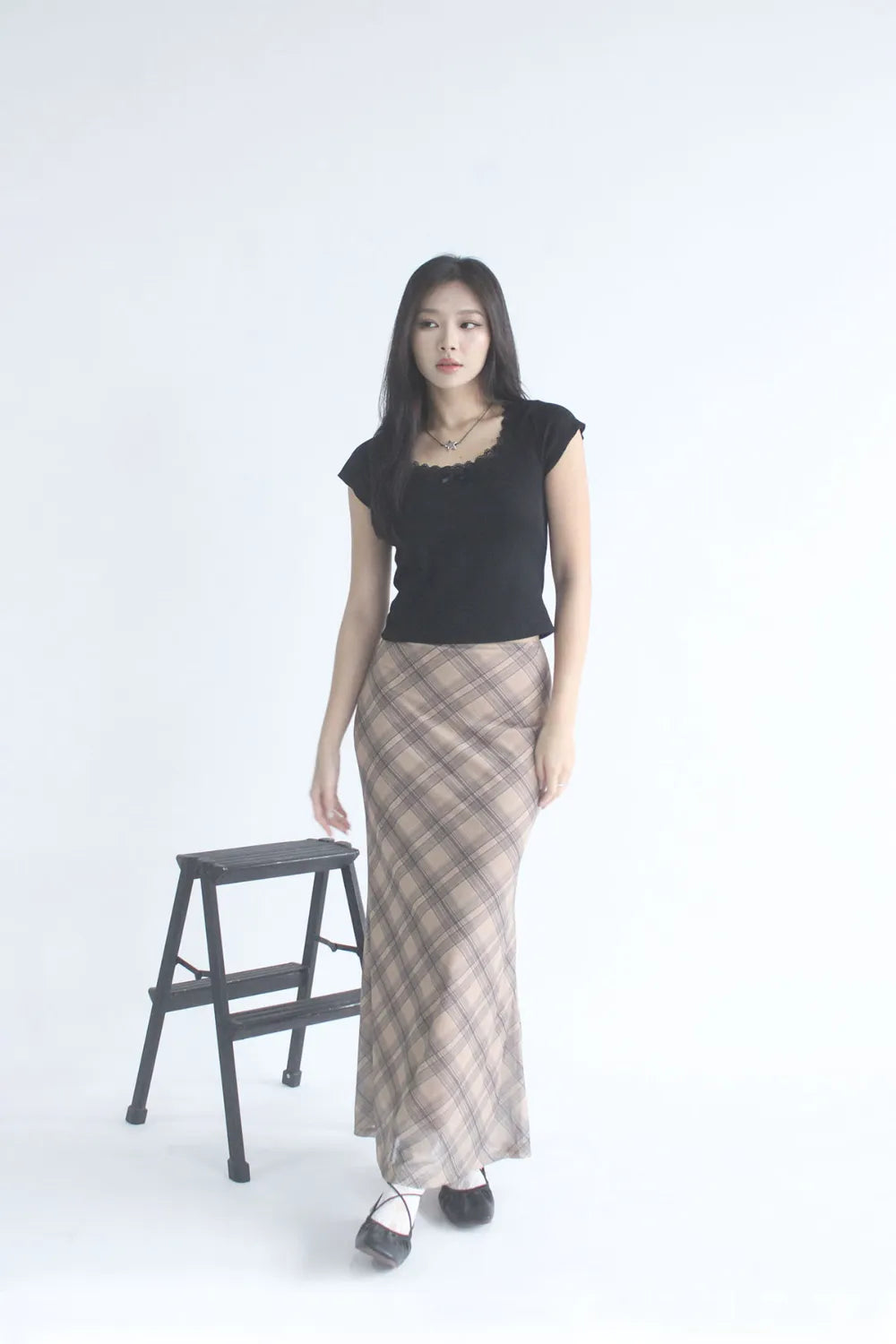 Jonah Lace Trim Cropped Baby Tee