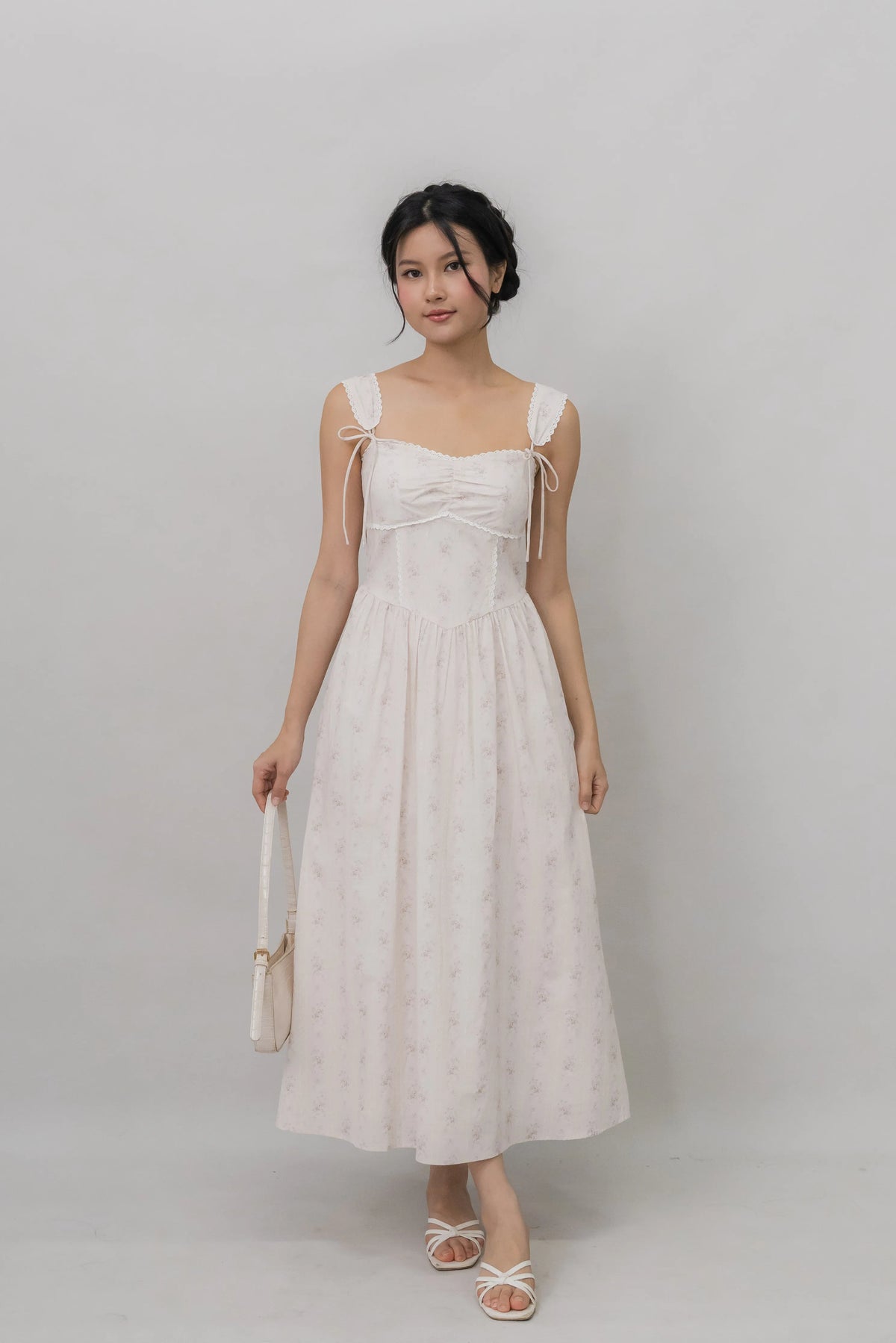 Elora Ribbon Tie Padded Maxi Dress