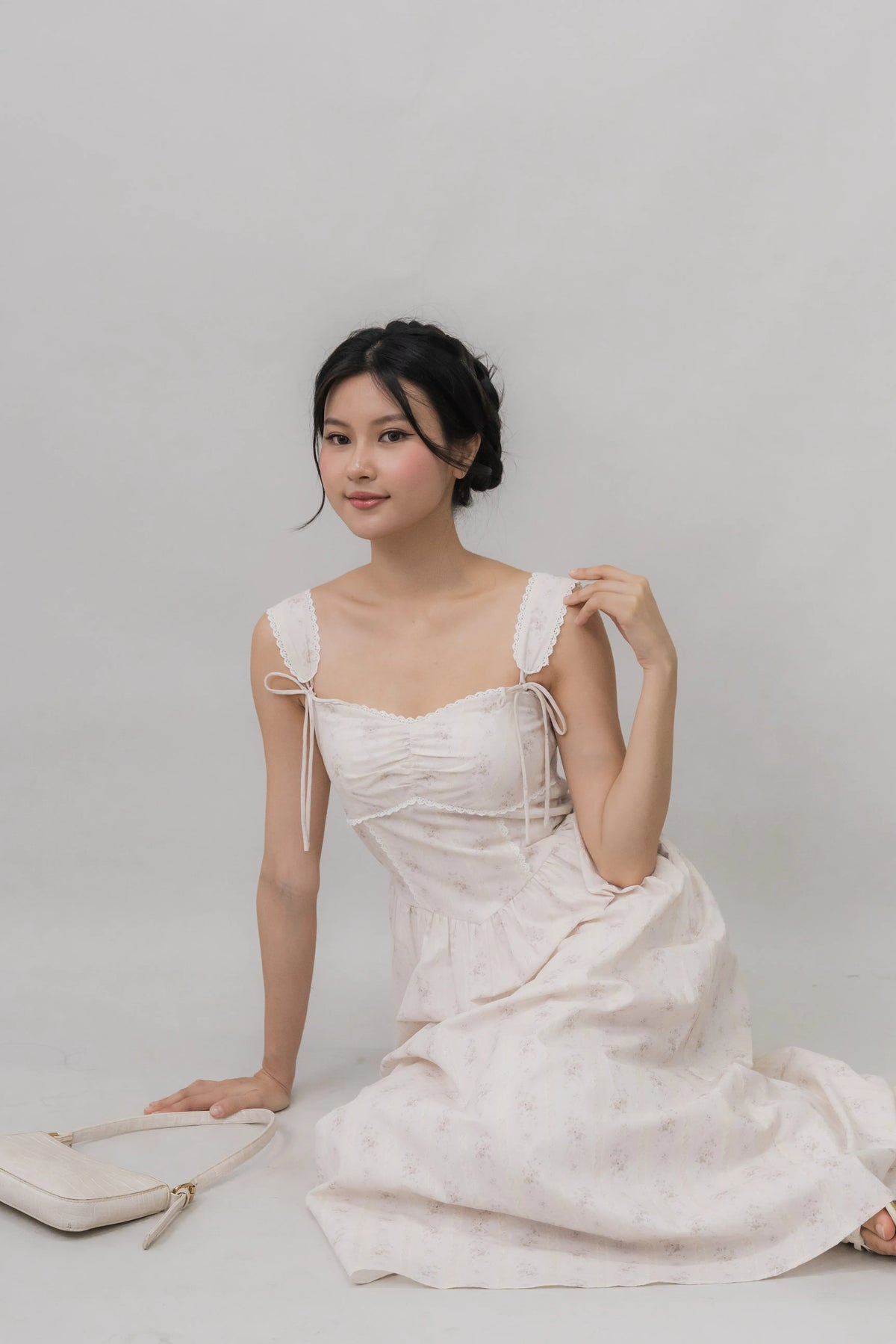 Elora Ribbon Tie Padded Maxi Dress