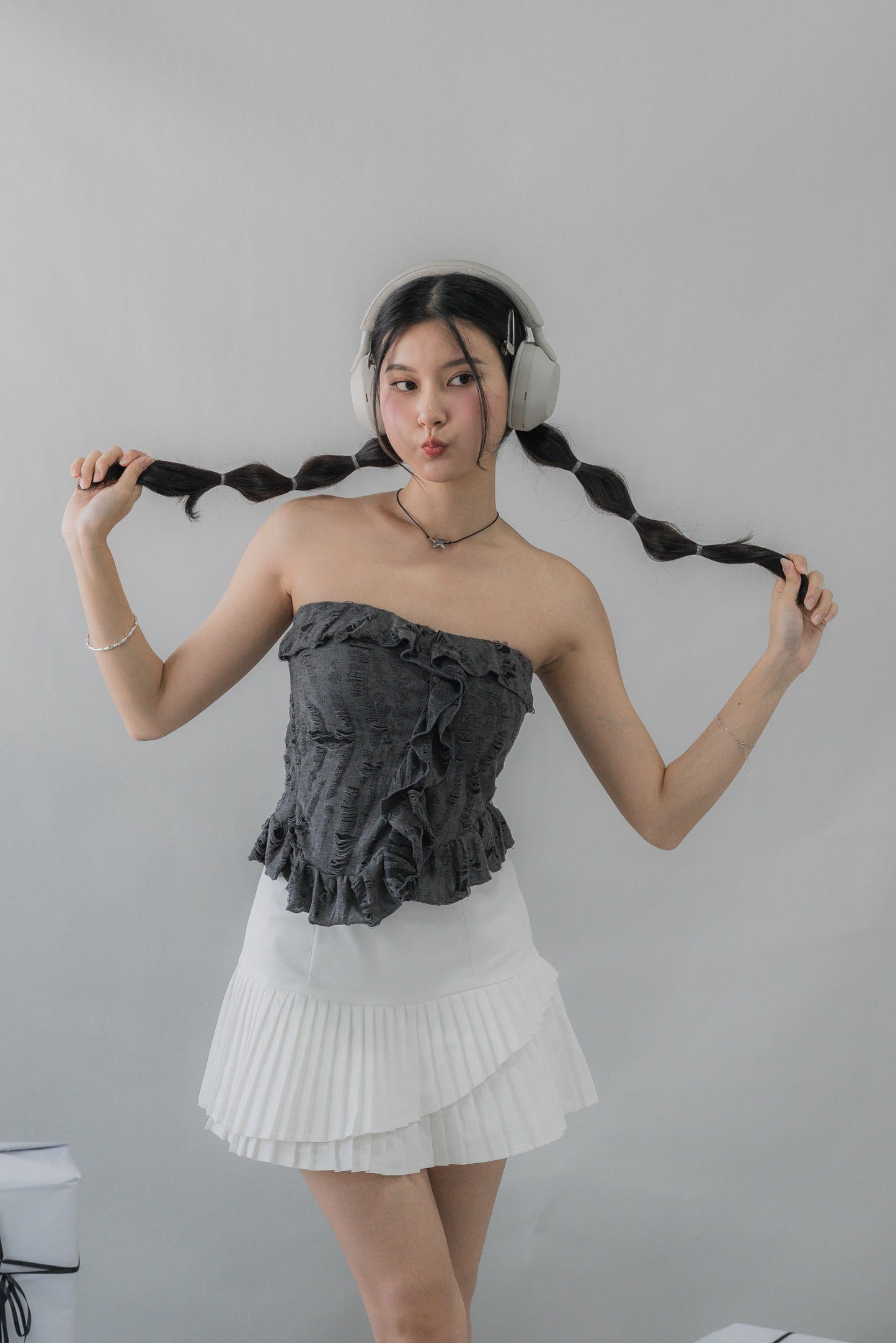 (PREORDER) Denise Distressed Padded Tube Top