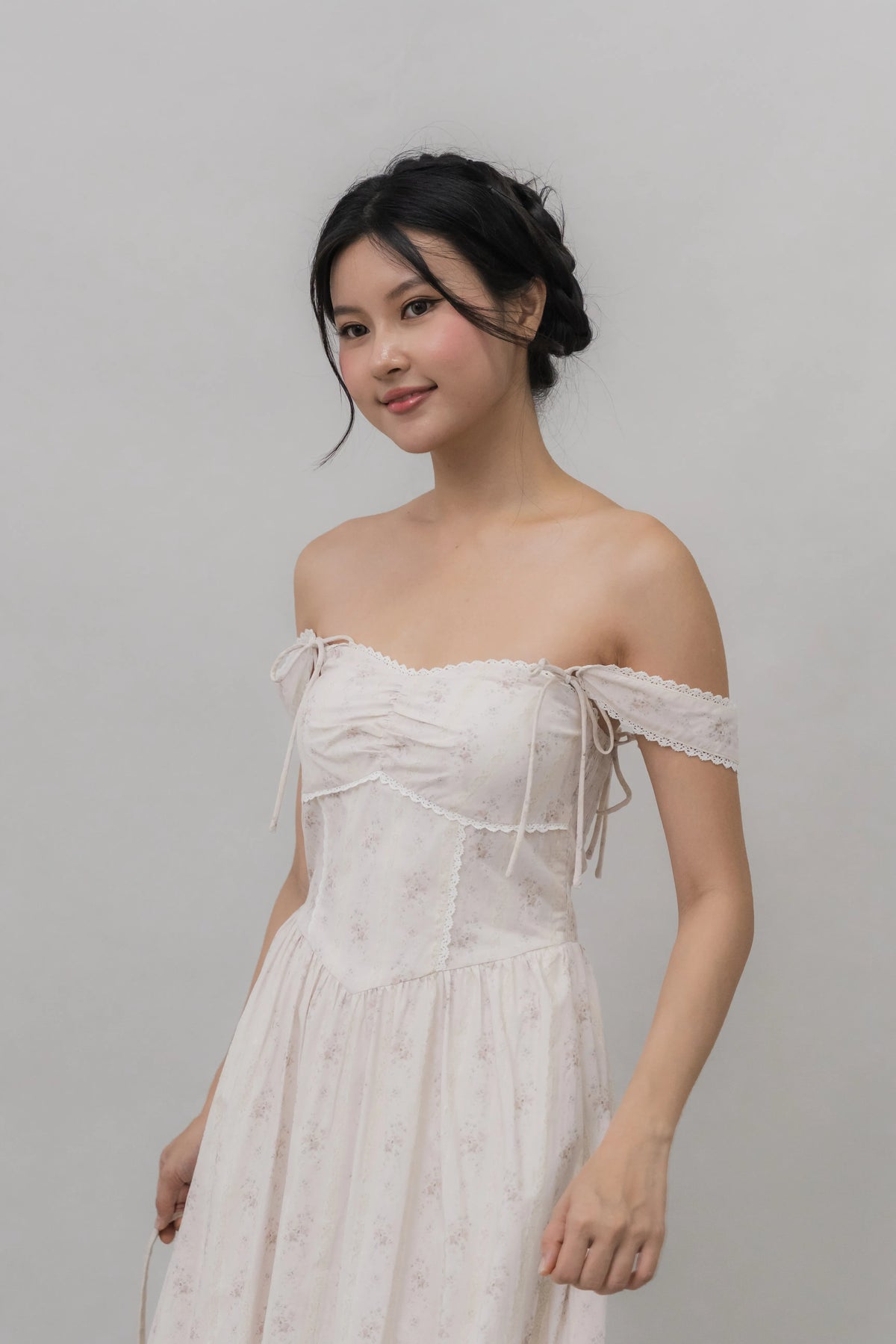 Elora Ribbon Tie Padded Maxi Dress