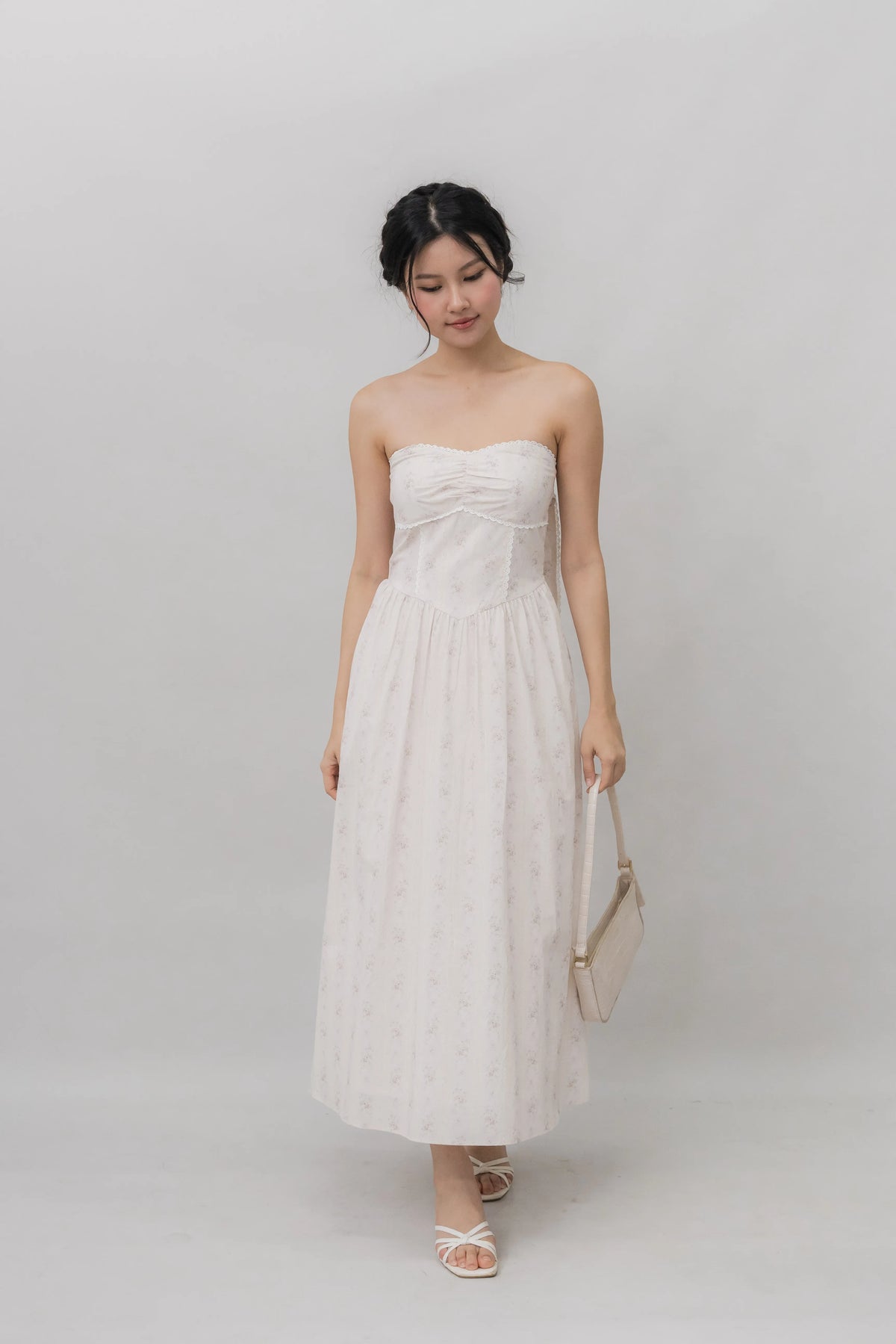 Elora Ribbon Tie Padded Maxi Dress