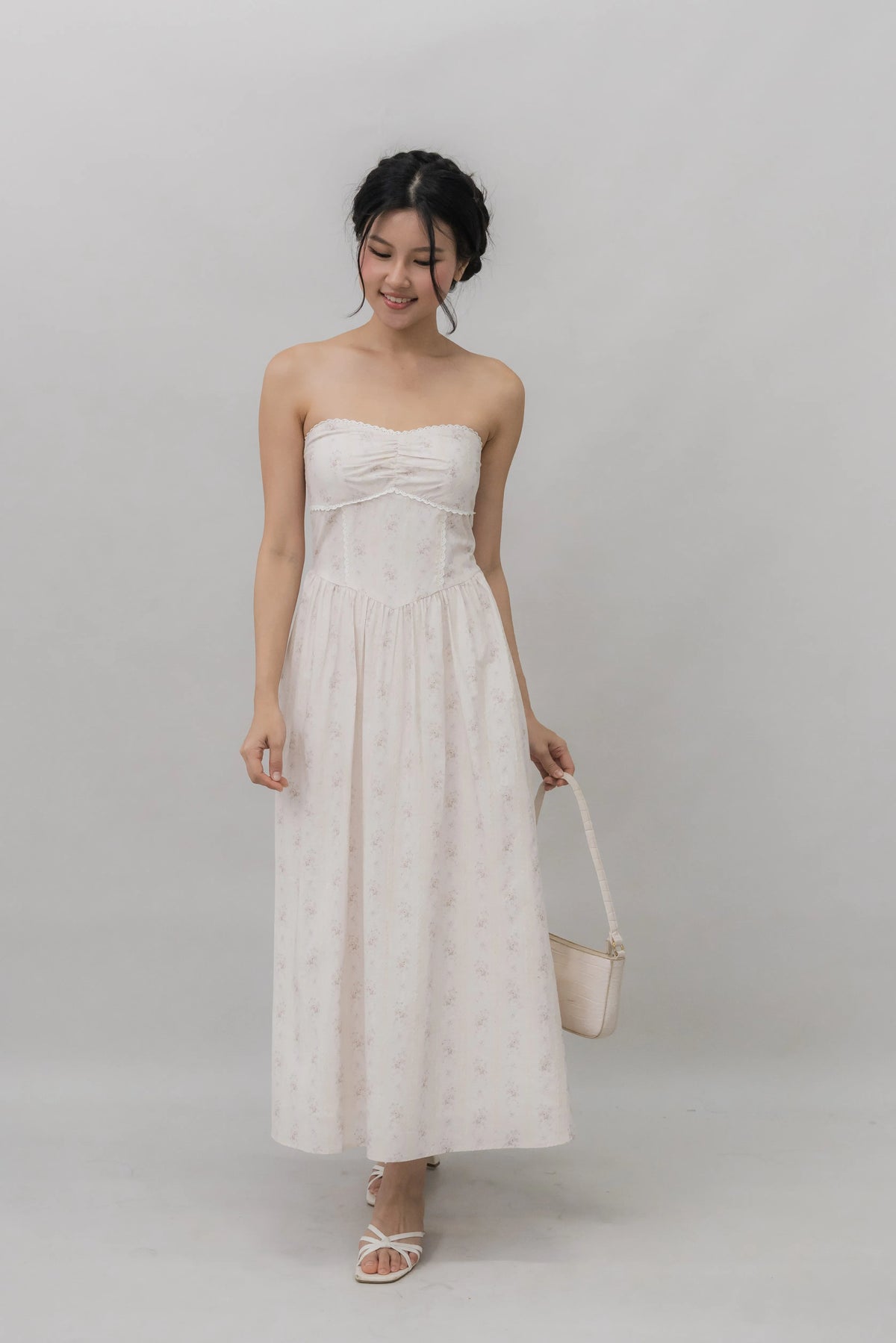 Elora Ribbon Tie Padded Maxi Dress