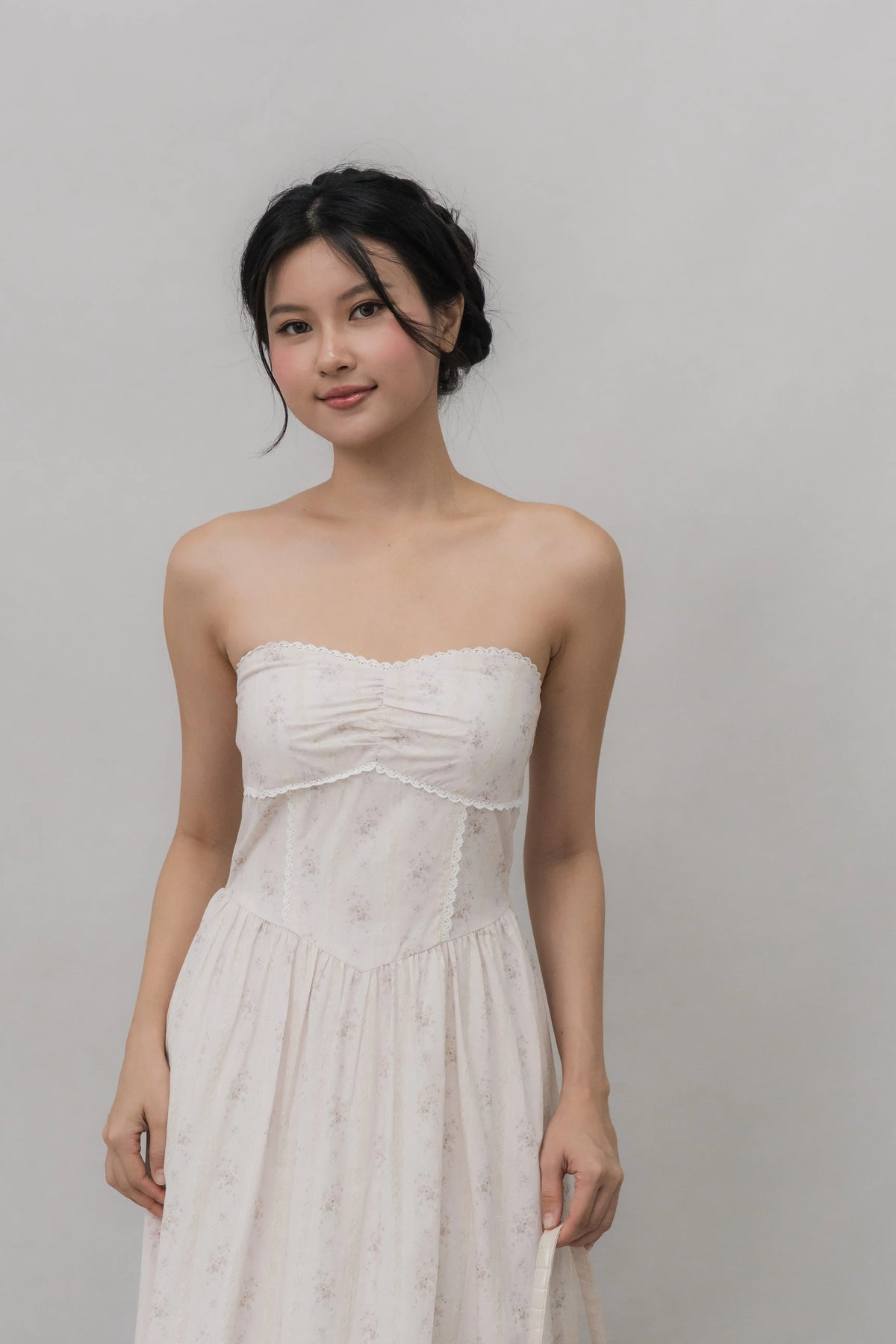 Elora Ribbon Tie Padded Maxi Dress