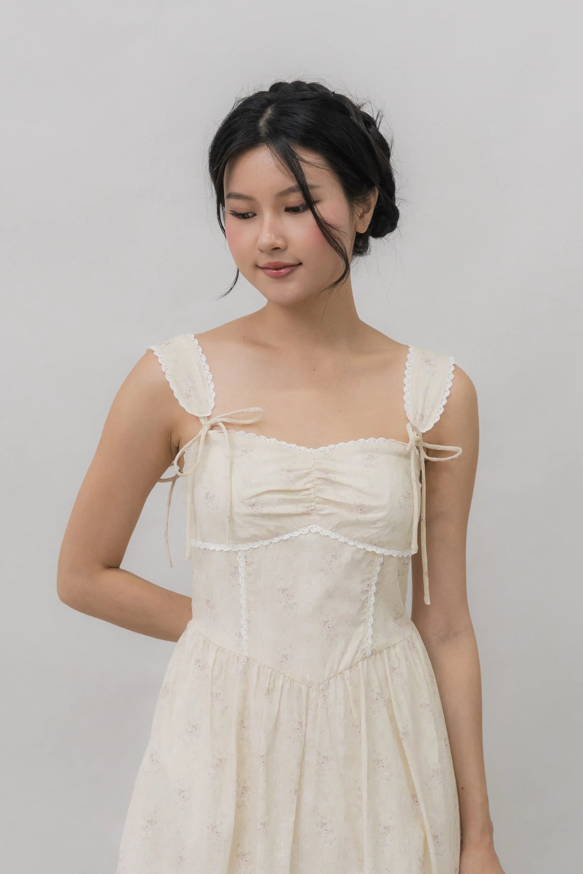 Elora Ribbon Tie Padded Maxi Dress