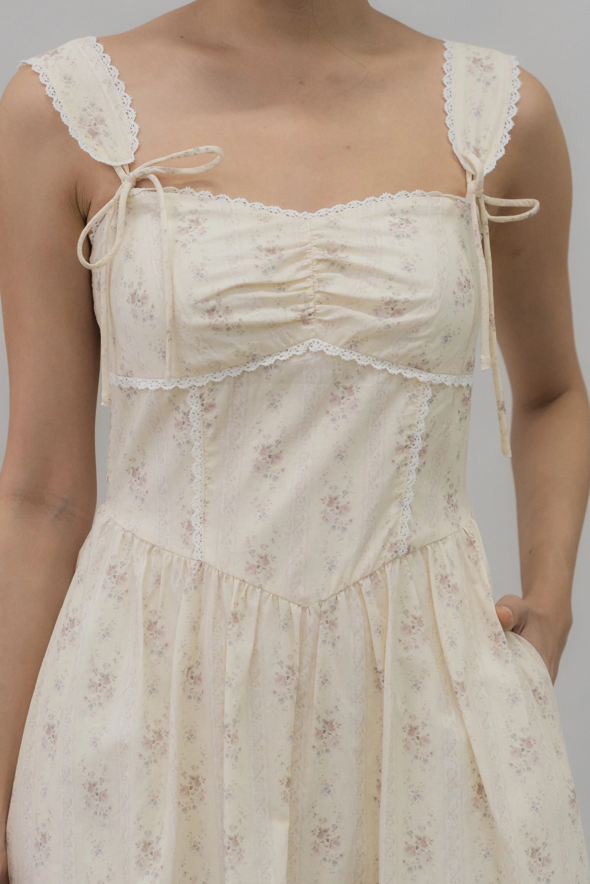 Elora Ribbon Tie Padded Maxi Dress