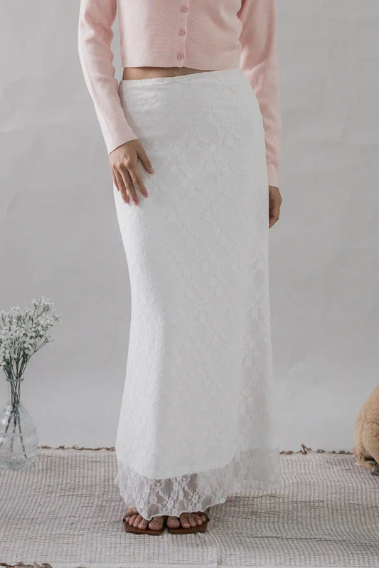 Bradley Fishtail Soft Mesh Skirt in White Lace
