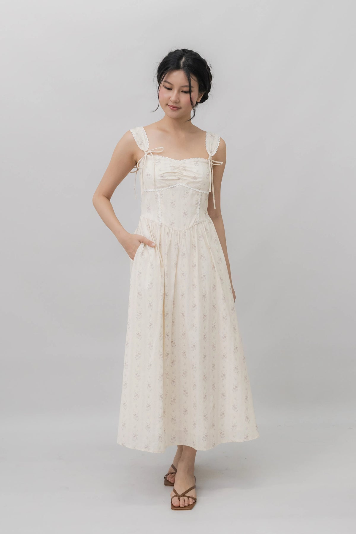 Elora Ribbon Tie Padded Maxi Dress