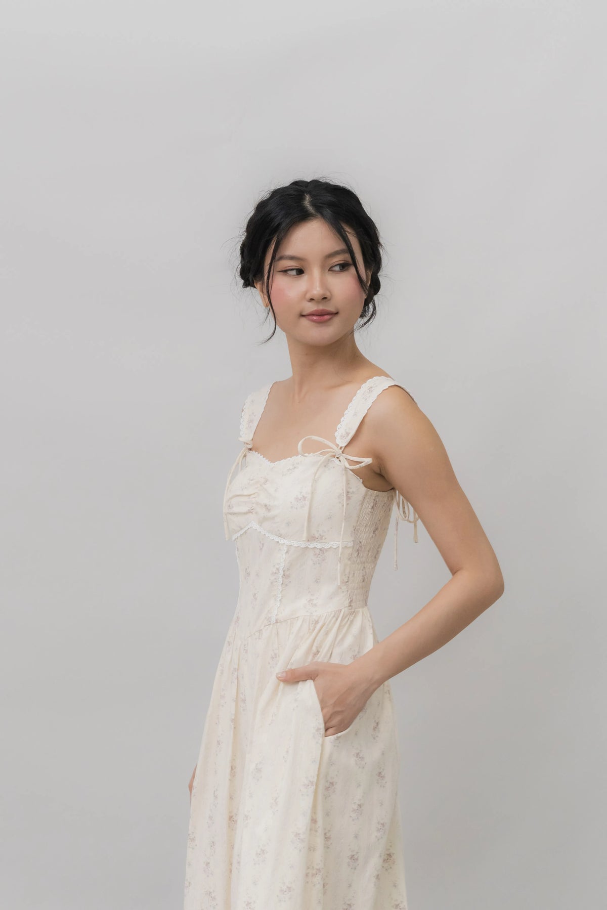 Elora Ribbon Tie Padded Maxi Dress