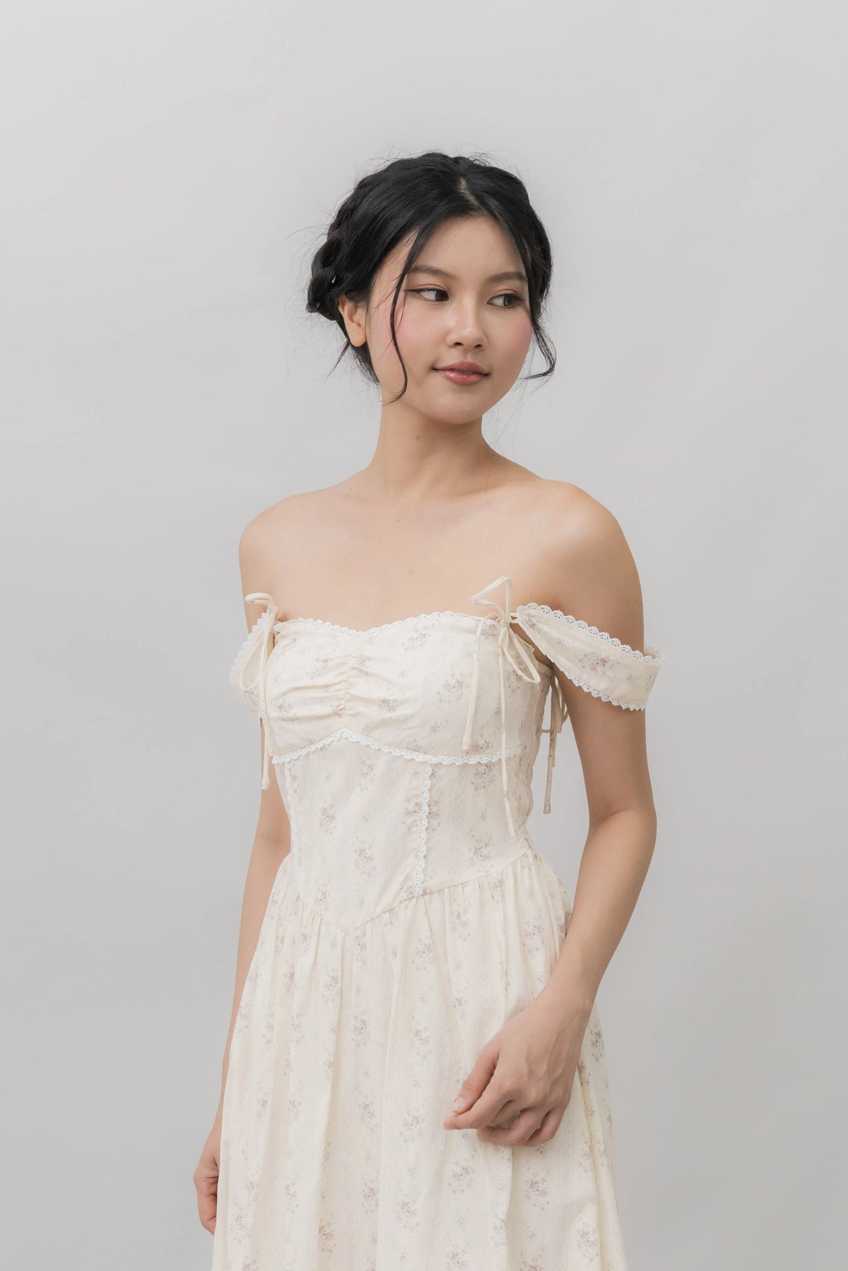 Elora Ribbon Tie Padded Maxi Dress