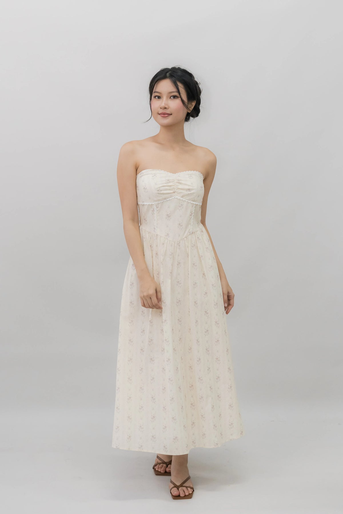 Elora Ribbon Tie Padded Maxi Dress