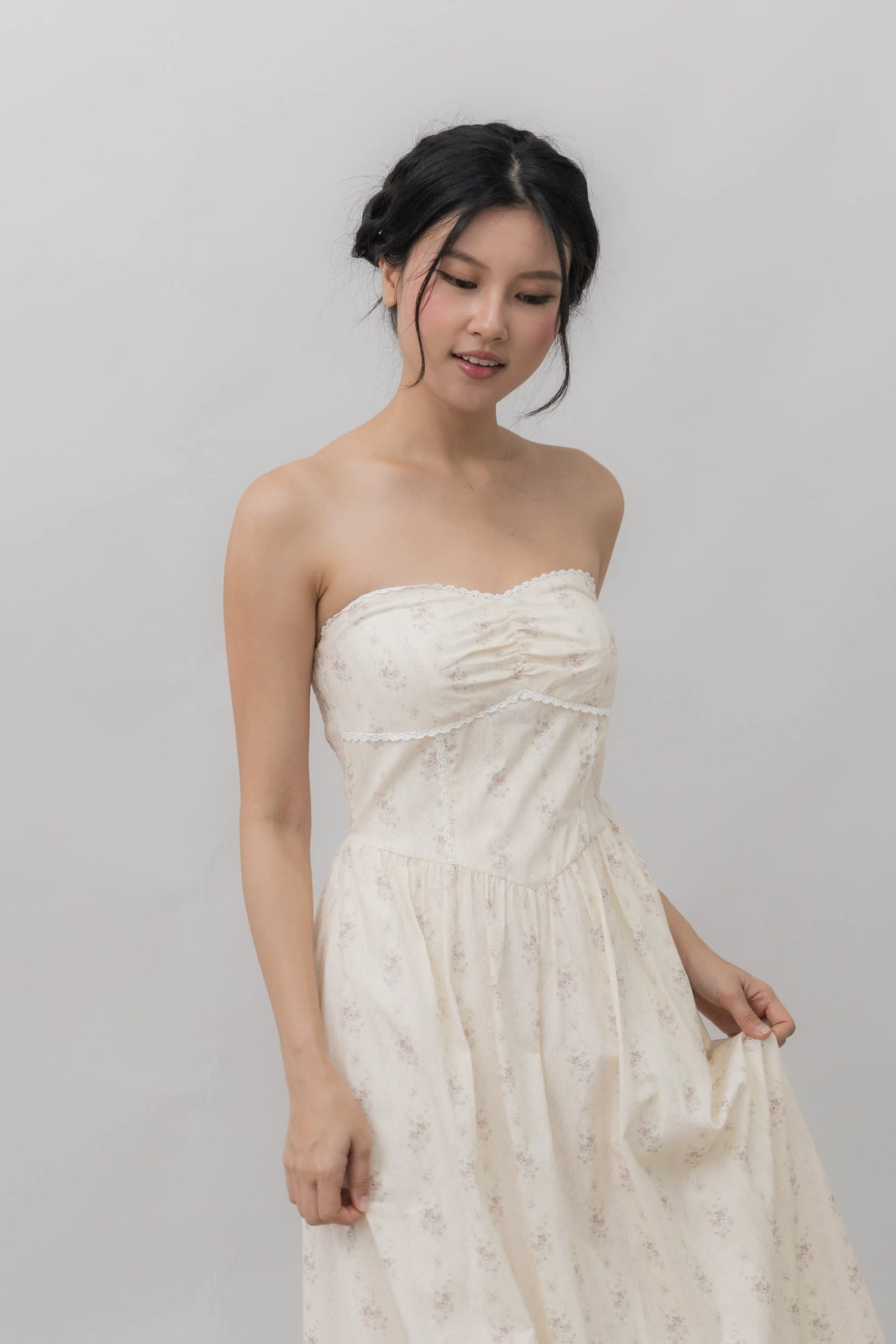 Elora Ribbon Tie Padded Maxi Dress
