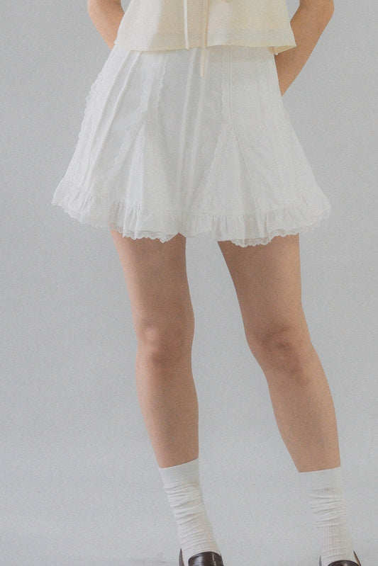 Teressa Pintuck Lace Trimming Flare Skort