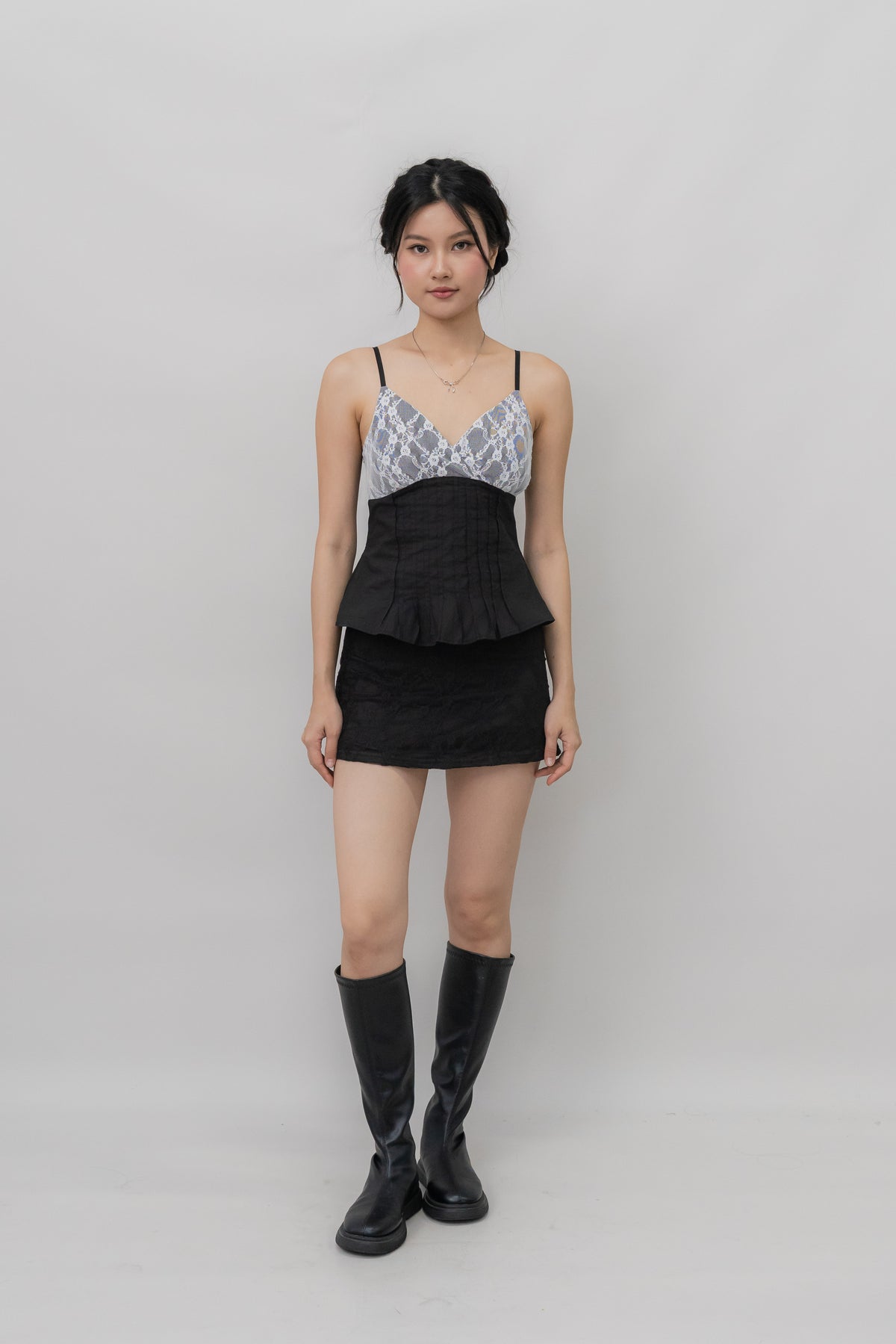 *PRELAUNCH* [CLOUD MESH] Dewy Mini Skort Lace Version