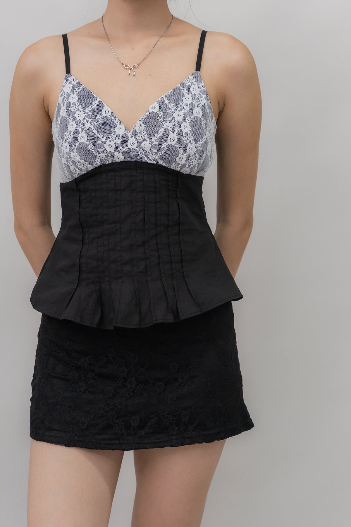 *PRELAUNCH* [CLOUD MESH] Dewy Mini Skort Lace Version