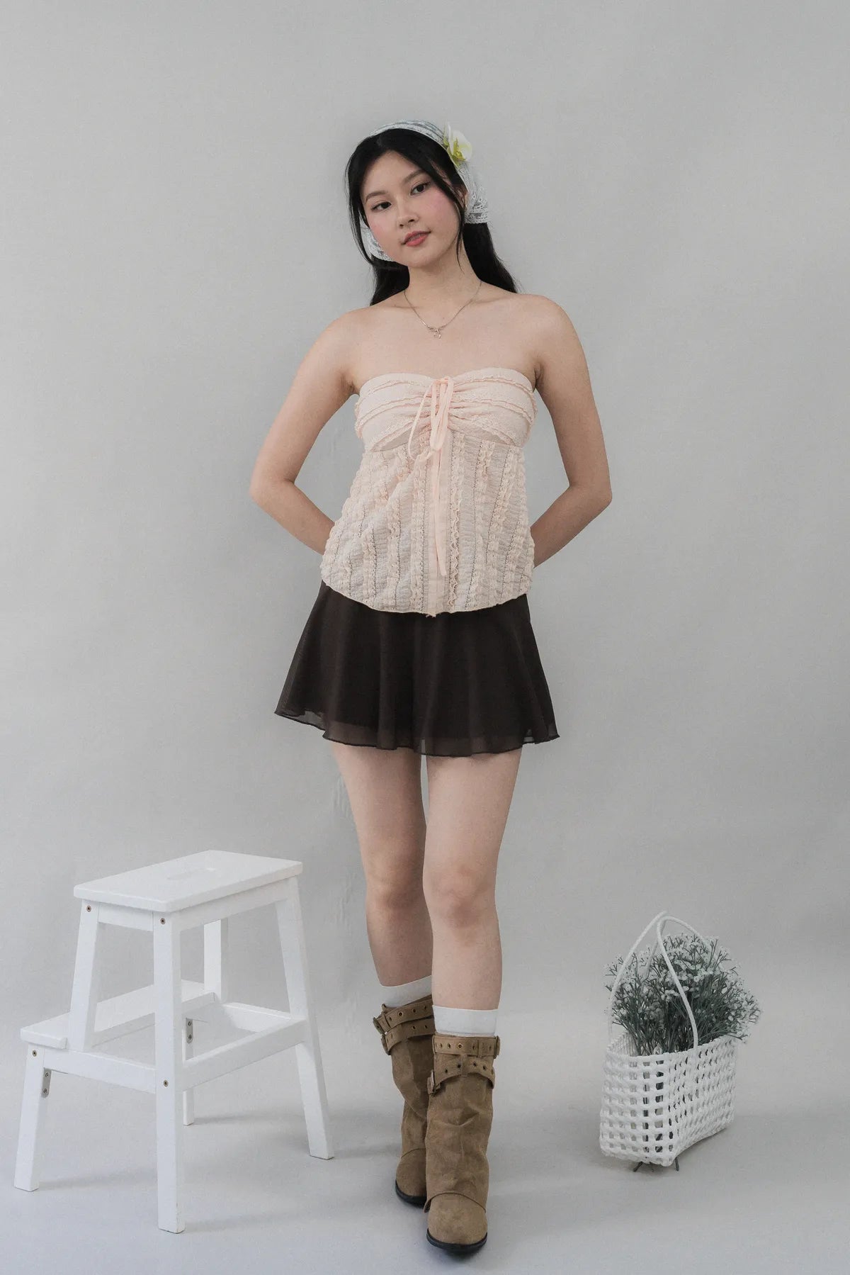 Nelly Ruffled Halter Tie Top