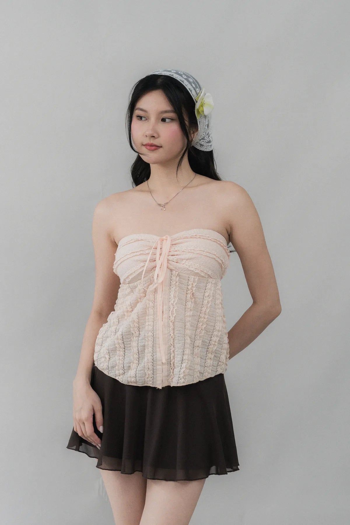 Nelly Ruffled Halter Tie Top