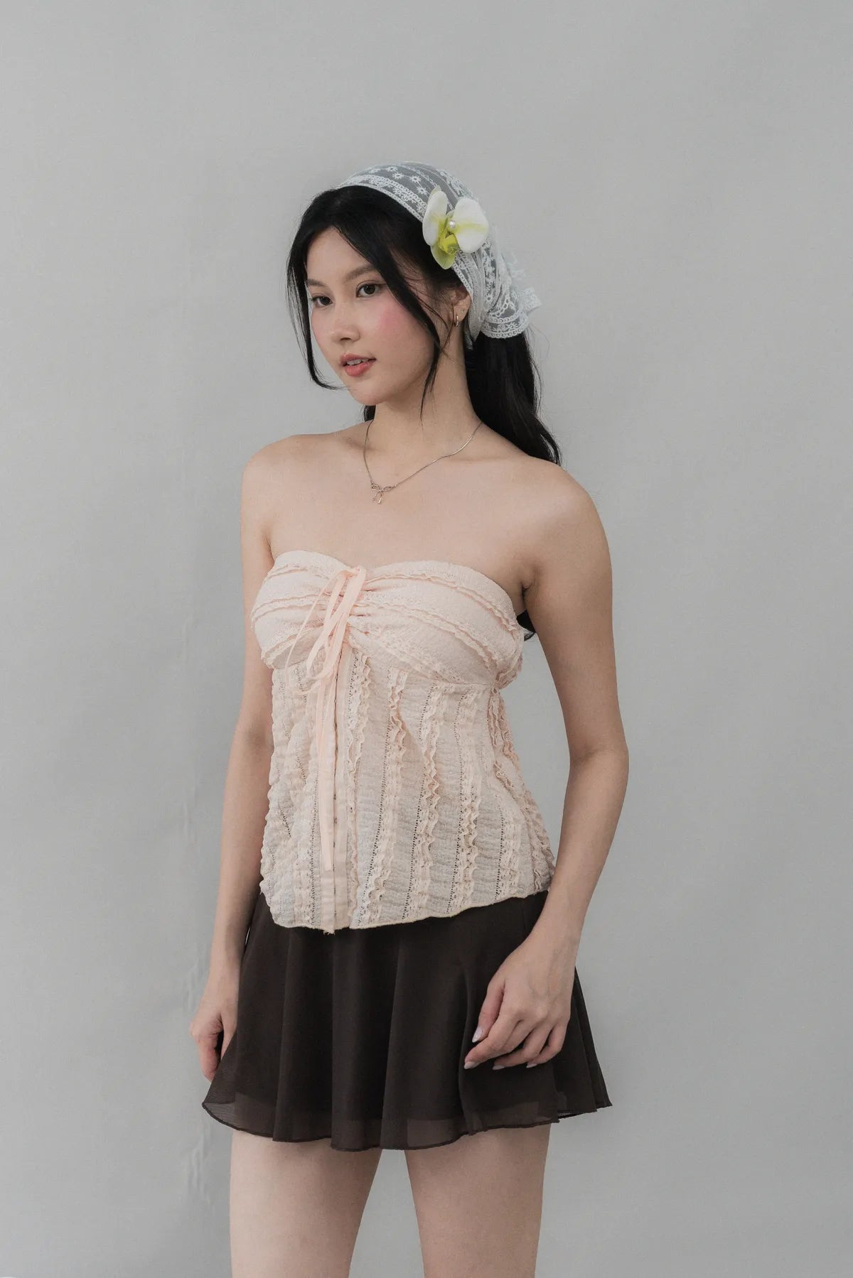 Nelly Ruffled Halter Tie Top