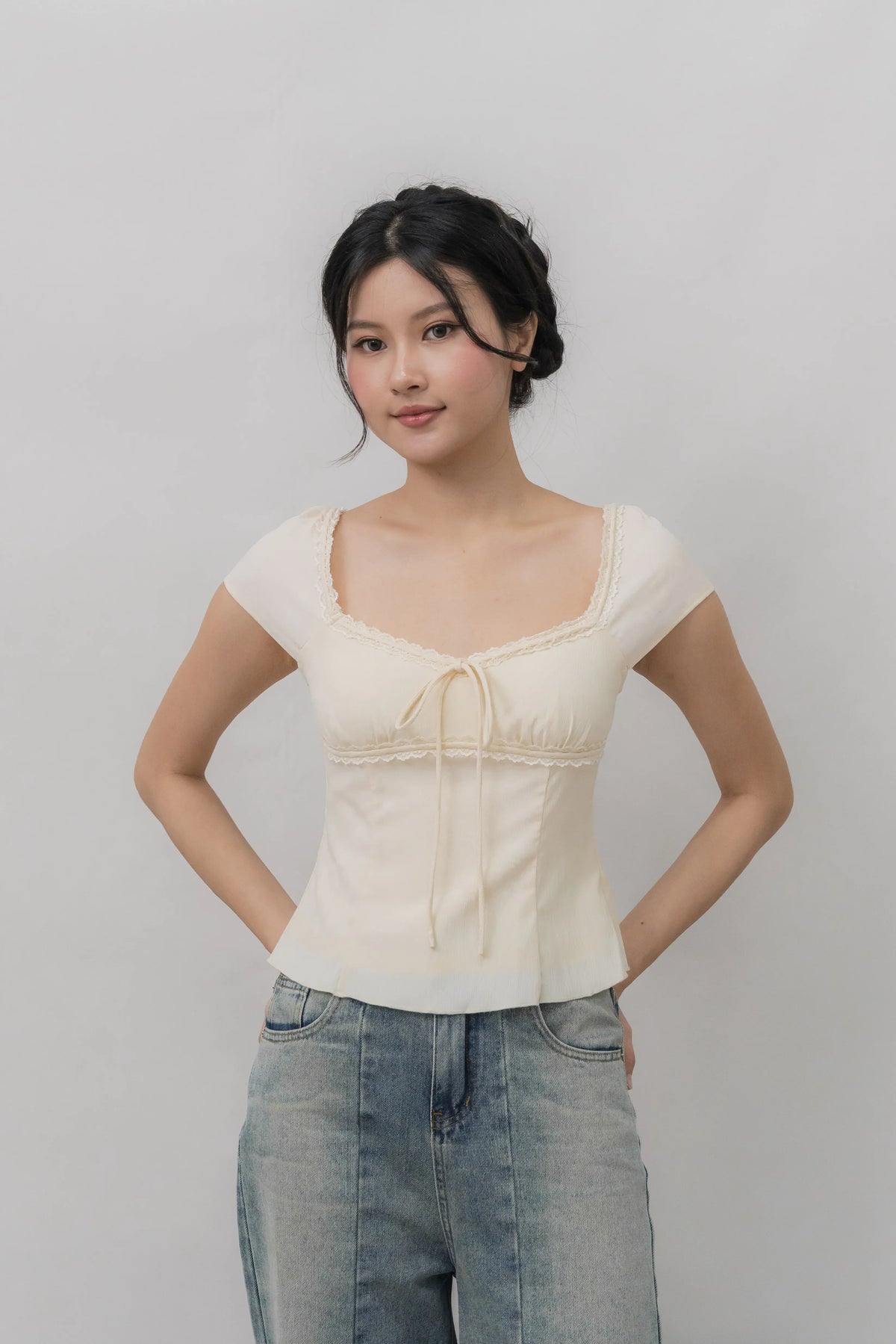 Christine Sleeved Padded Lace Ribbon Top