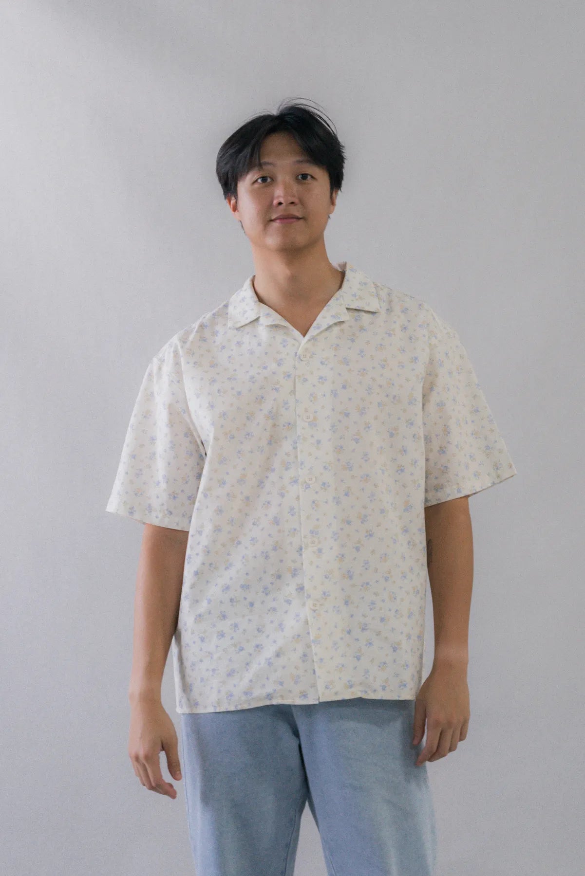 [COL YORI] Yori Collared Short Sleeve Shirt