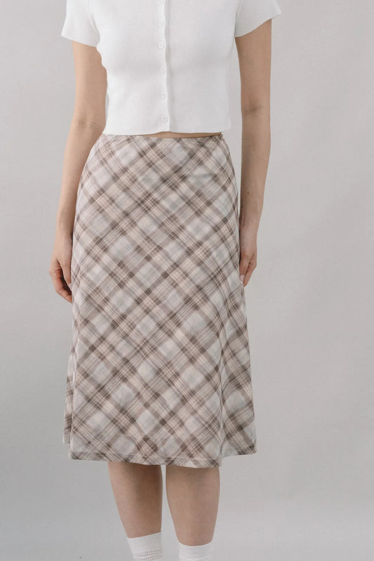 [BO ETA END OCT] [CLOUD MESH] Corrie Plaid Midi Skirt