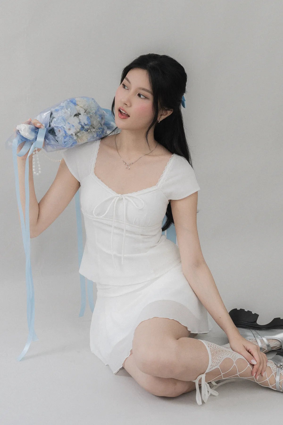 Christine Sleeved Padded Lace Ribbon Top