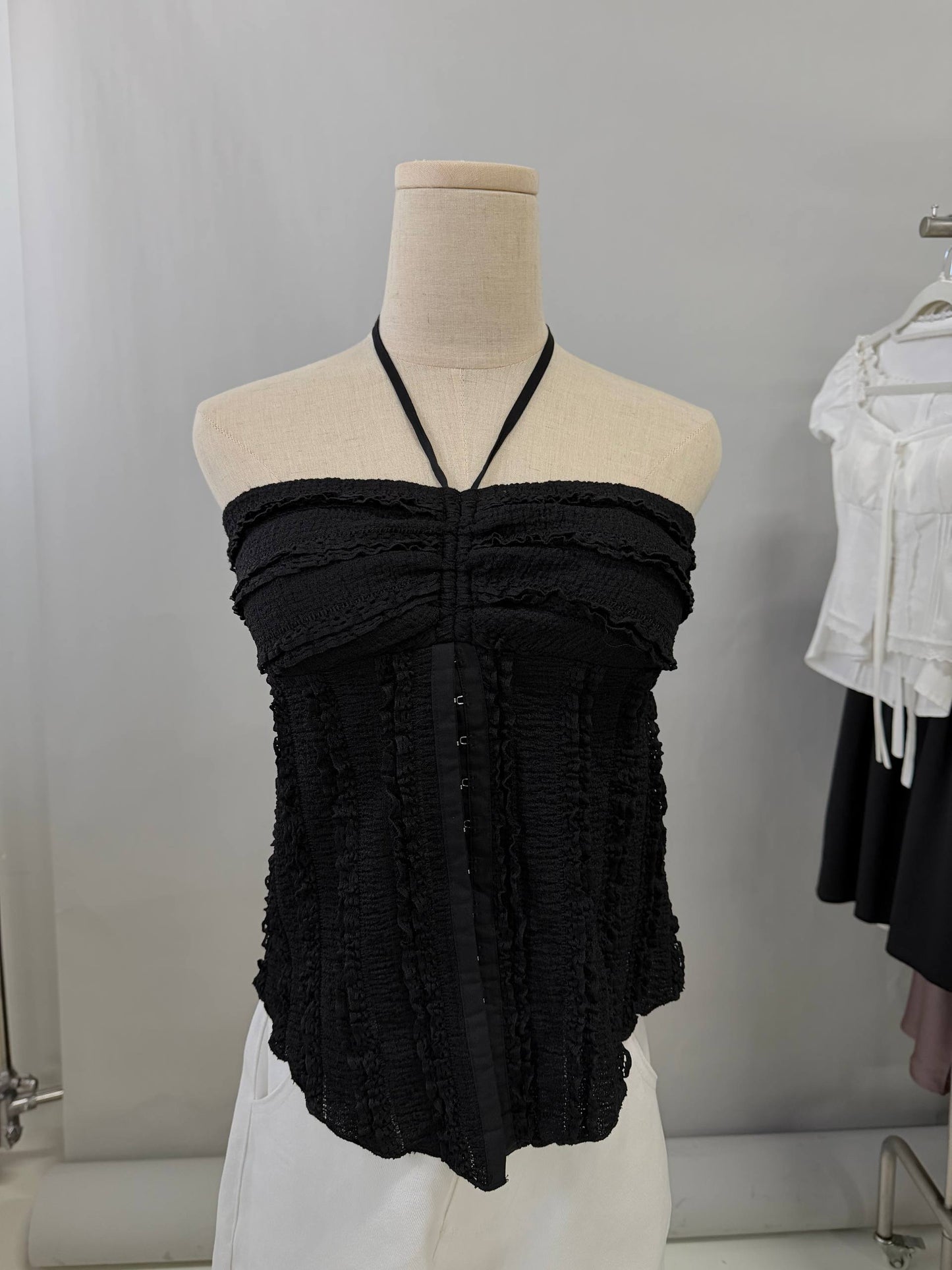 *PRELAUNCH* Nelly Ruffled Halter Tie Top