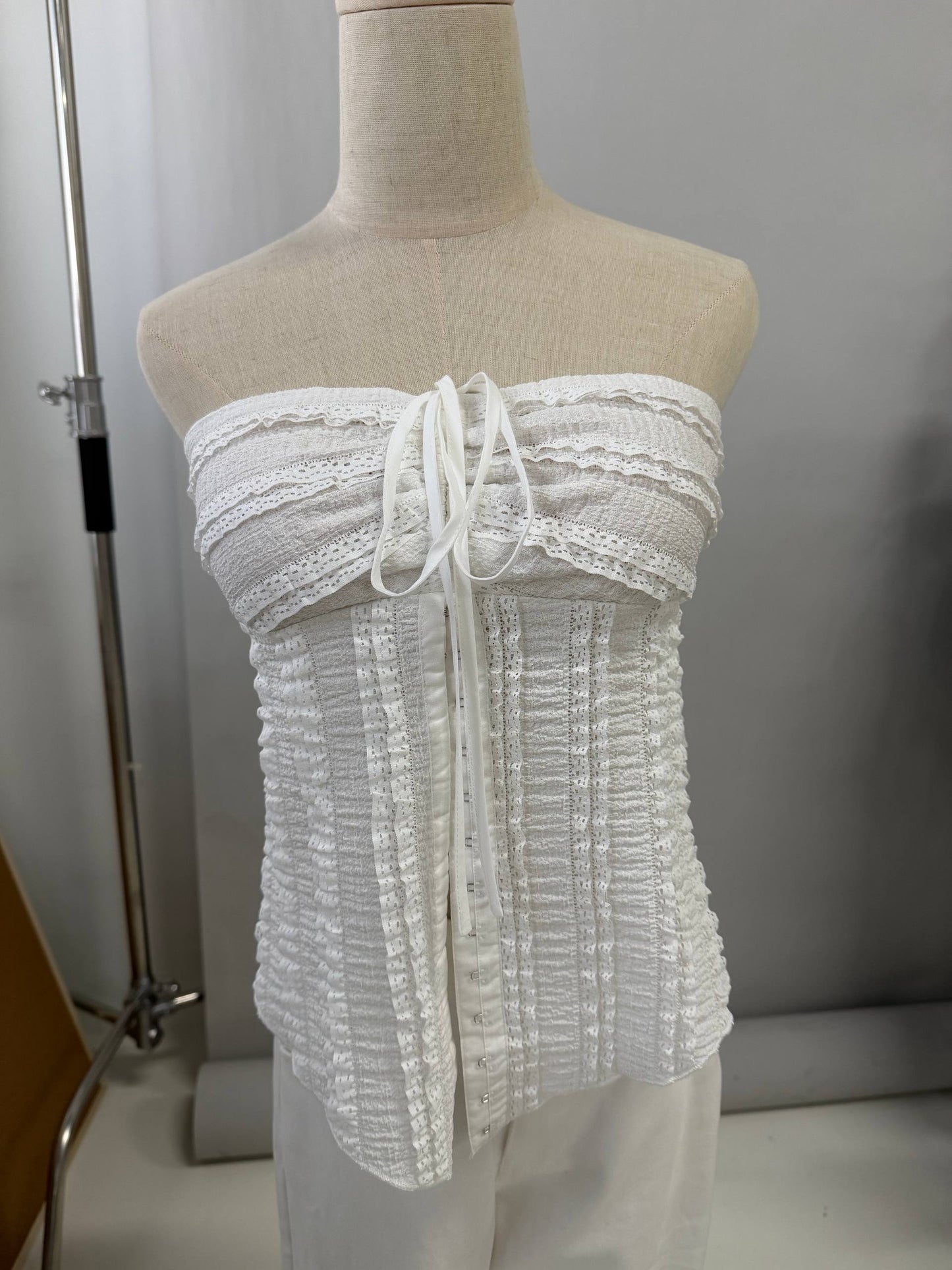 *PRELAUNCH* Nelly Ruffled Halter Tie Top