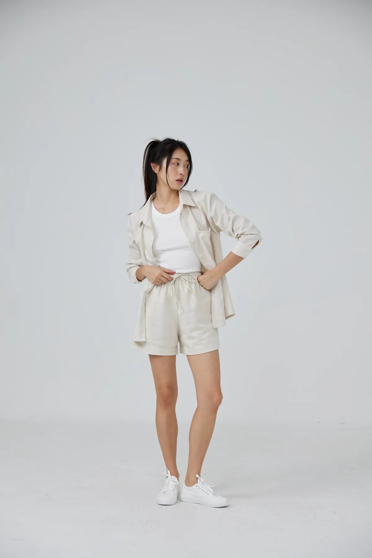 Luna Relaxed Linen Drawstring Shorts