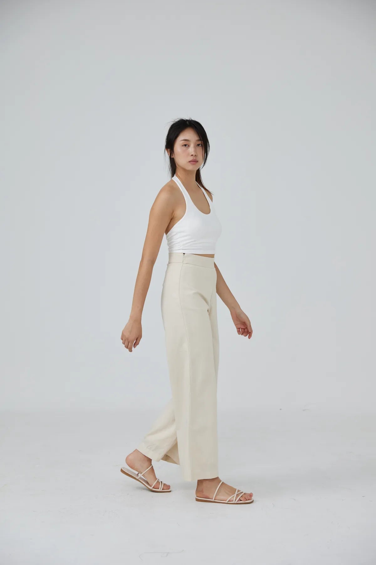 White flowy 2025 linen pants